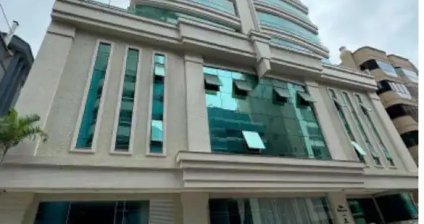Apartamento com 4 quartos à venda na Rua 137, Centro, Itapema