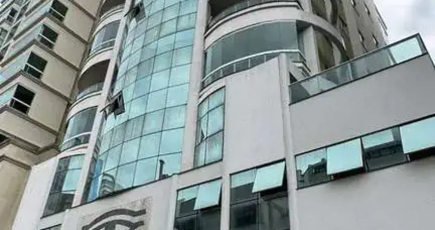 Apartamento com 4 quartos à venda na Rua 137, Meia Praia, Itapema