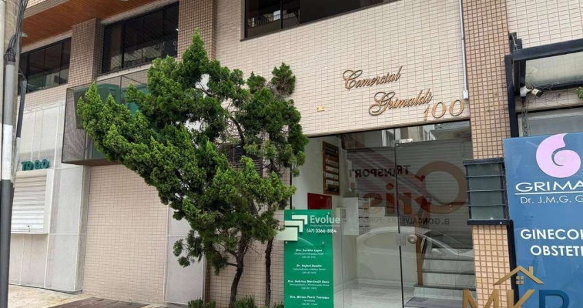 SC579 - Edifício Solar Grimaldi sala comercial em Balneário Camboriú