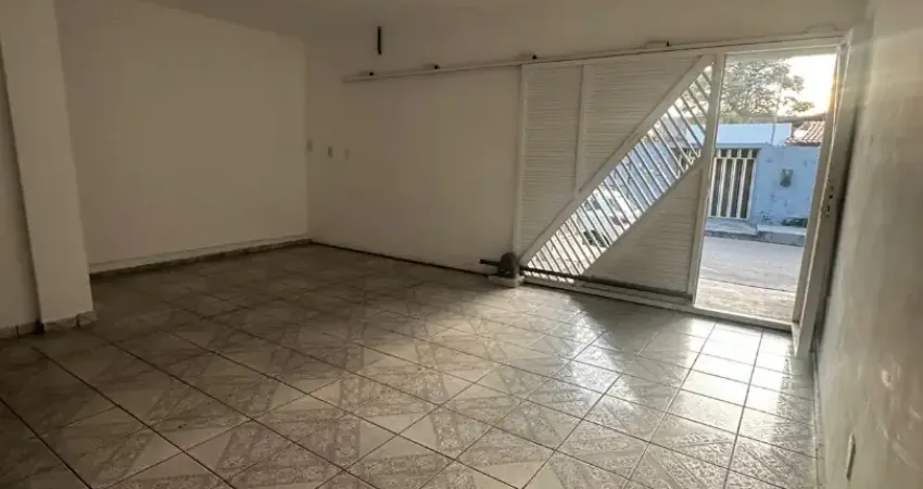 Casa para alugar no anjo da guarda semi-mobiliada, pronta para morar