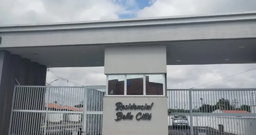 Casa para venda no conodminio bella citta com 2 quartos e garagem