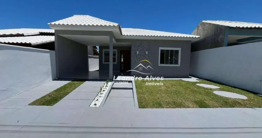 Casa com 2 dormitórios à venda, 80 m² por R$ 430.000,00 - Ubatiba - Maricá/RJ