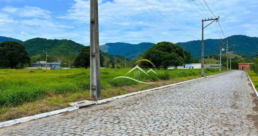 Terreno à venda, 450 m² por R$ 97.000,00 - Espraiado - Maricá/RJ