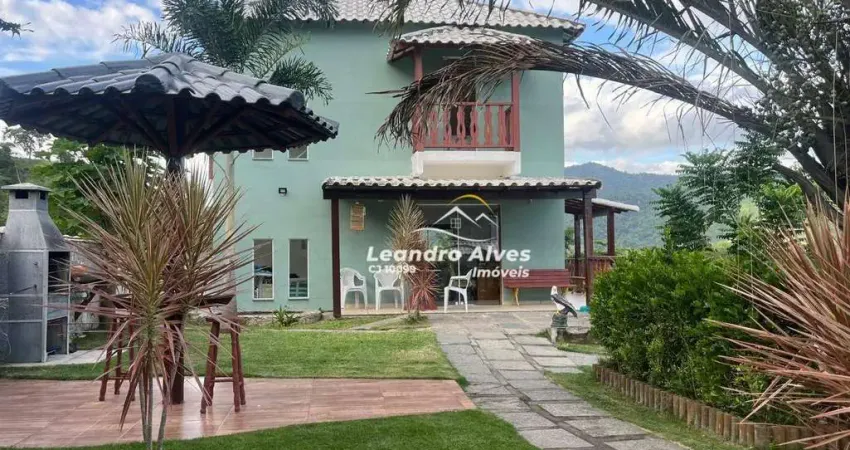 Casa com 3 dormitórios à venda, 150 m² por R$ 600.000,00 - Espraiado - Maricá/RJ