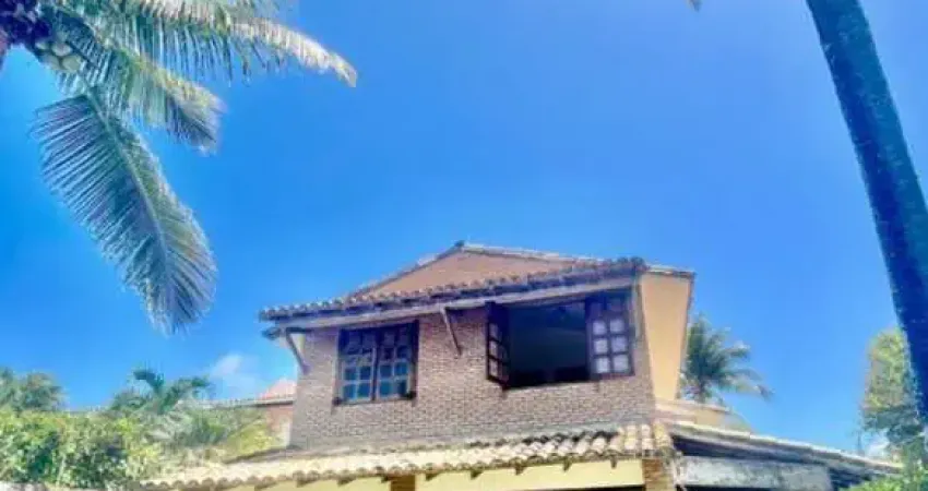 Venda de casa espaçosa em vilas do atlântico, lauro de freitas-ba: 4 quartos, 1 suíte, 3 banheiros, 2 vagas, 250m².