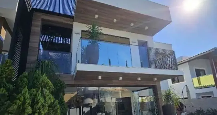 Casa de luxo à venda ou locação no centro de lauro de freitas-ba: 4 quartos, 3 suítes, 6 banheiros, 2 vagas, 292m².