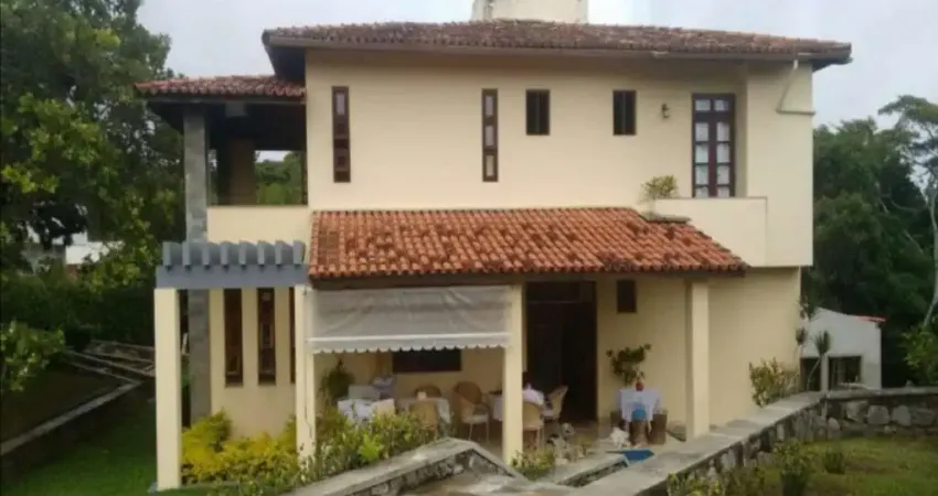 Casa de luxo com 4 suítes e 10 vagas de garagem no bairro portão, lauro de freitas-ba!