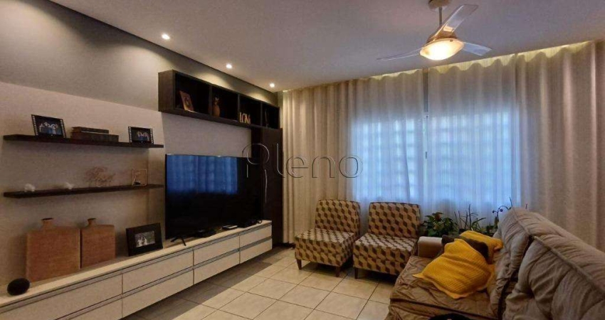Casa à venda em Campinas, Jardim Nova Europa, com 3 quartos, com 244 m²