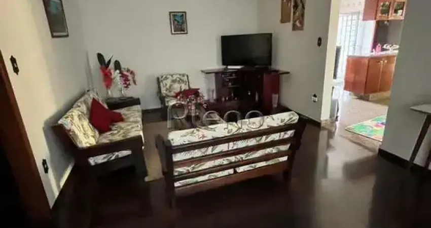 Casa à venda na região do Taquaral - Campinas