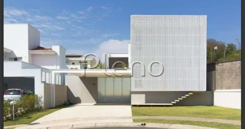 Sobrado à venda em Campinas, Parque das Quaresmeiras, com 3 suítes, com 245.54 m²