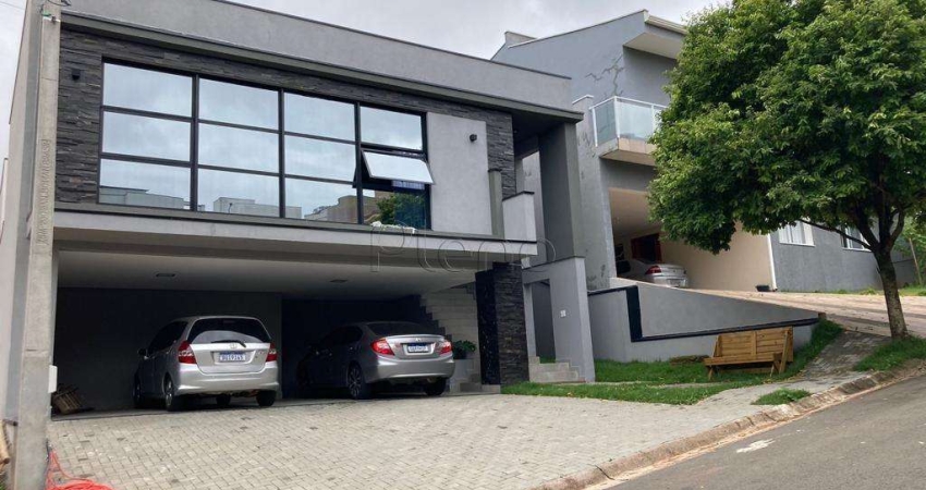 Sobrado à venda em Valinhos, Jardim América II, com 3 suítes, com 253 m²