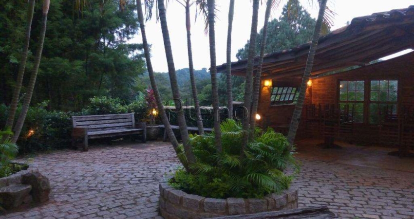 Chácara para venda e locação com 2 quartos na Cachoeira, Vinhedo.