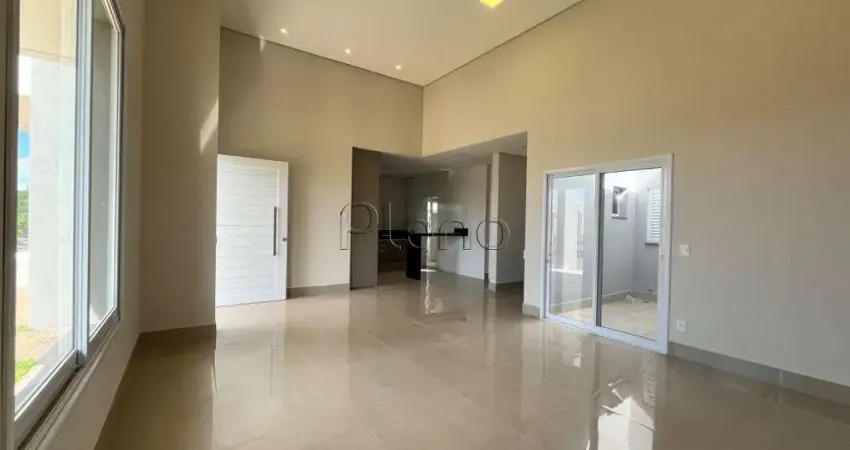 Casa à venda com 3 suítes no Royal Garden em Paulínia