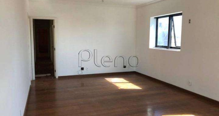Apartamento à venda com 3 quartos no Cambuí, Campinas.