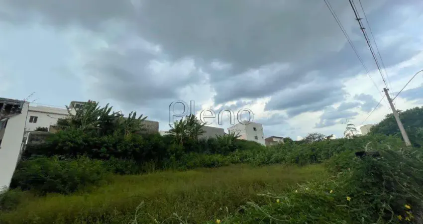 Terreno à venda com 950 m² na Vila São Bento, Campinas.