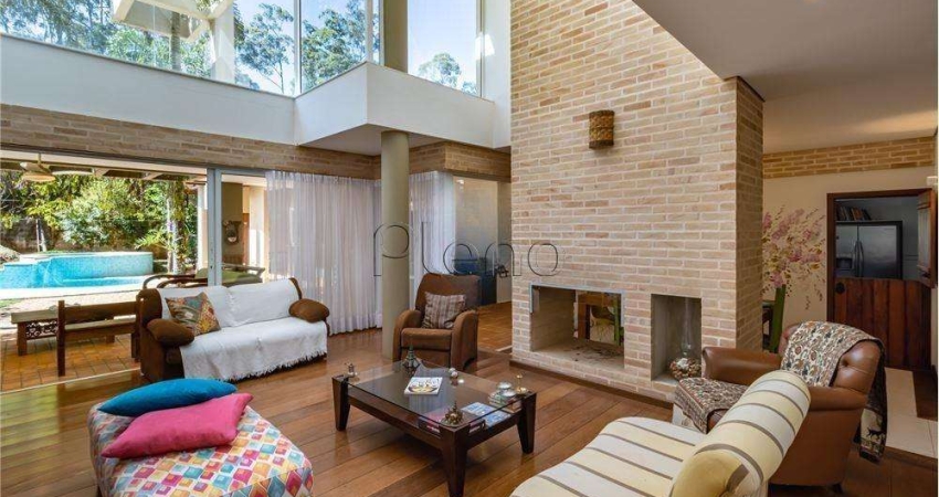 Casa à venda com 4 suítes no Village Visconde de Itamaracá, Valinhos.