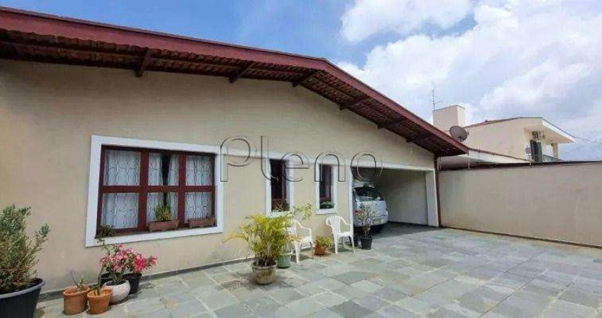 Casa à venda com 3 quartos no Jardim do Trevo, Campinas.