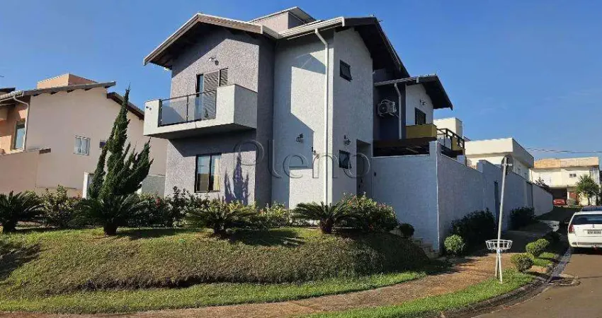 Sobrado à venda com 3 suítes no Residencial Raízes em Paulínia