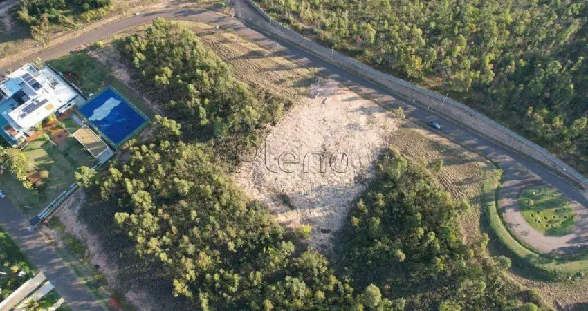 Terreno à venda com 2440 m² no Loteamento Residencial Parque Terras de Santa Cecília, Itu.