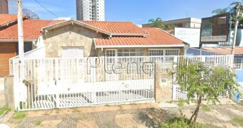 Casa à venda com 3 quartos no Cambuí, Campinas.