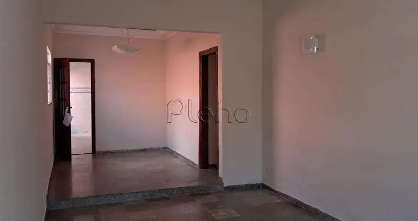 Casa à venda em Campinas, Taquaral, com 3 quartos, com 200 m²