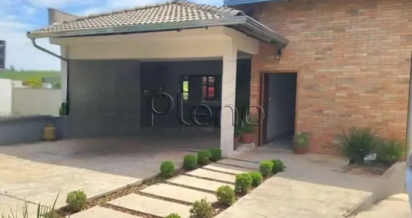 Sobrado à venda em Valinhos, Jardim São Marcos, com 3 suítes, com 290 m², Residencial Villa do Sol