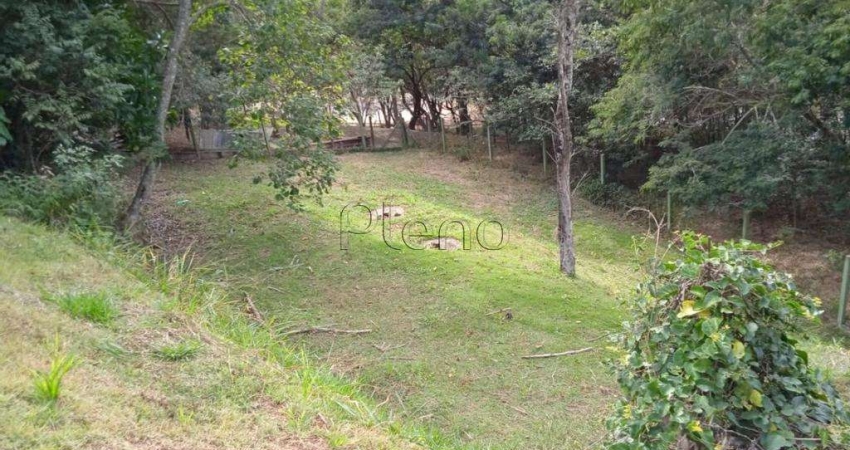 Terreno à venda em Vinhedo, Caixa D´Água, com 1736 m², Residencial Vale da Santa Fé