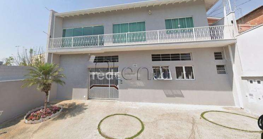 Sobrado à venda em Campinas, São Bernardo, com 3 quartos, com 180 m²