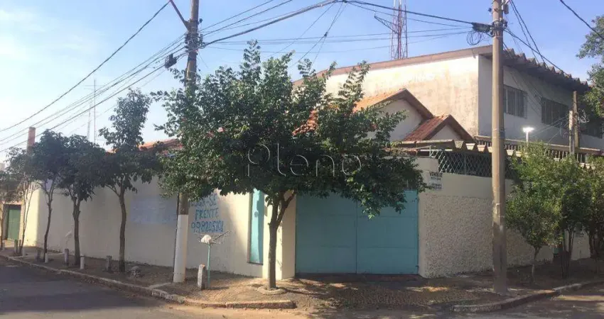 Casa à venda em Campinas, Vila João Jorge, com 3 quartos, com 250 m²
