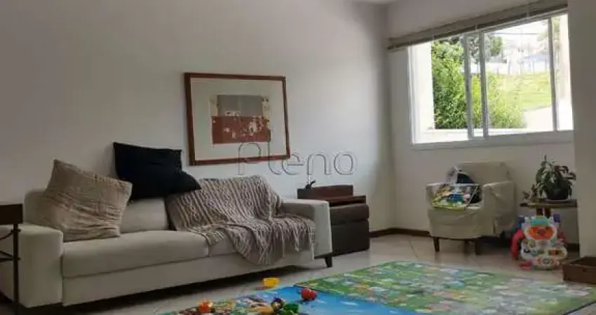 Casa à venda com 3 quartos no Jardim Monte Verde, Valinhos.