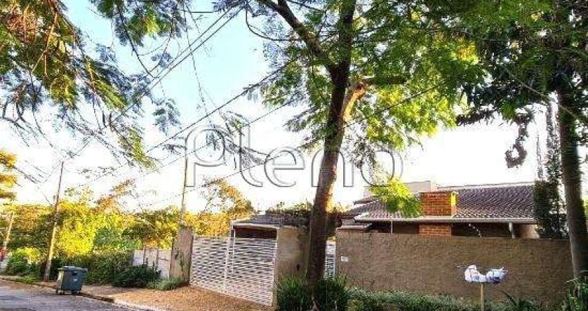 Casa à venda em Campinas, Cidade Universitária, com 3 quartos, com 178 m²
