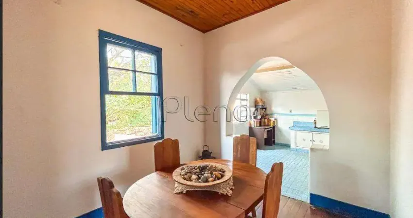 Casa à venda em Vinhedo, João XXIII, com 5 quartos, com 275.56 m²