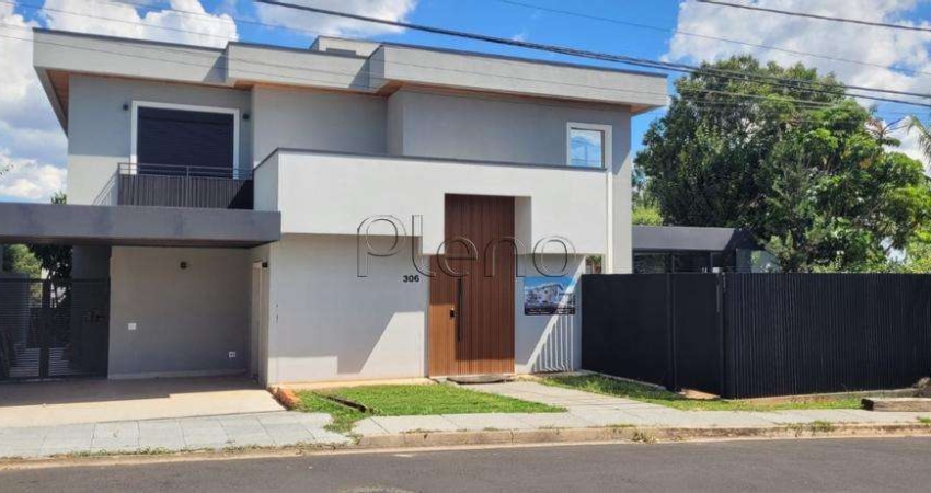 Sobrado à venda em Campinas, Bairro das Palmeiras, com 3 suítes, com 290 m²