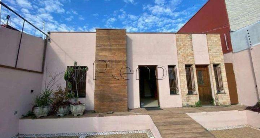 Casa à venda em Campinas, Jardim Flamboyant, com 3 quartos, com 250 m²