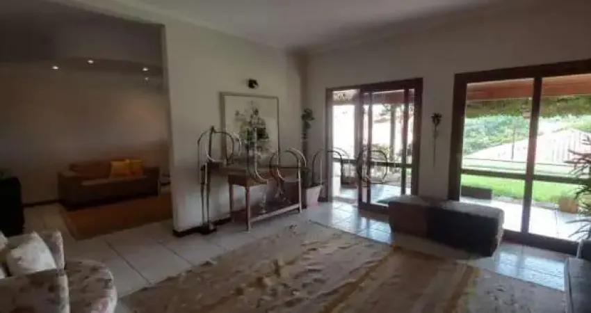 Sobrado à venda em Campinas, Parque da Hípica, com 4 quartos, com 250 m²