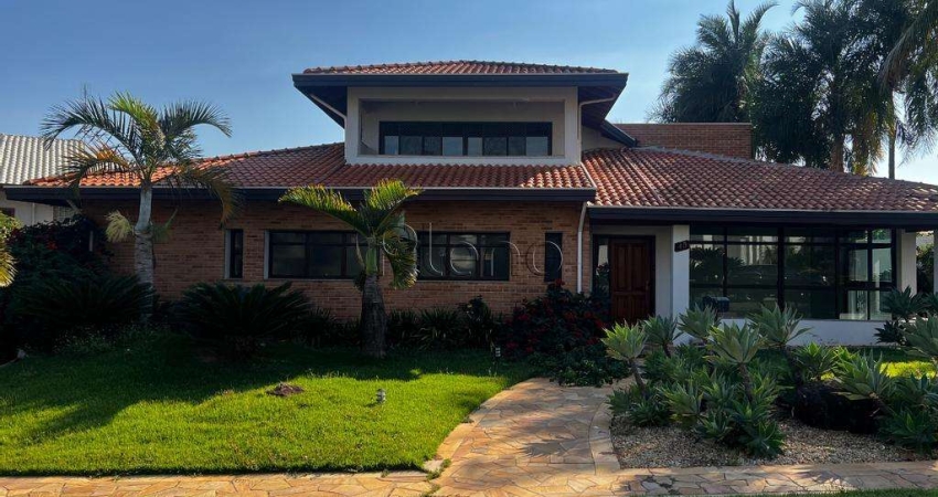 Sobrado à venda e para alugar em Campinas, Loteamento Alphaville Campinas, com 3 suítes, com 400 m²