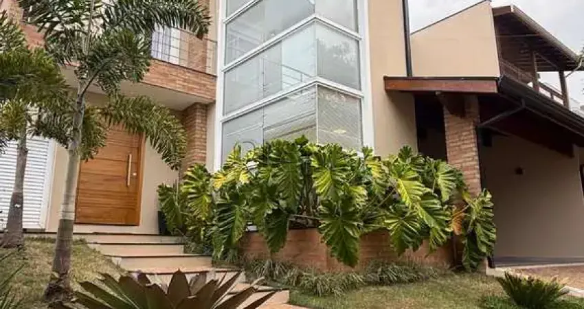 Sobrado à venda em Valinhos, Jardim América II, com 3 suítes, com 195 m²