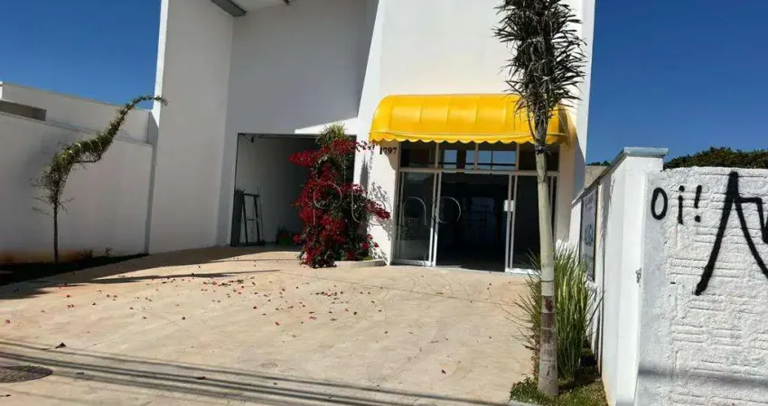 Salão à venda e para alugar em Campinas, Parque Taquaral, com 220 m²