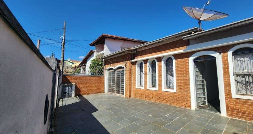 Casa à venda com 3 quartos no Jardim Proença, Campinas.