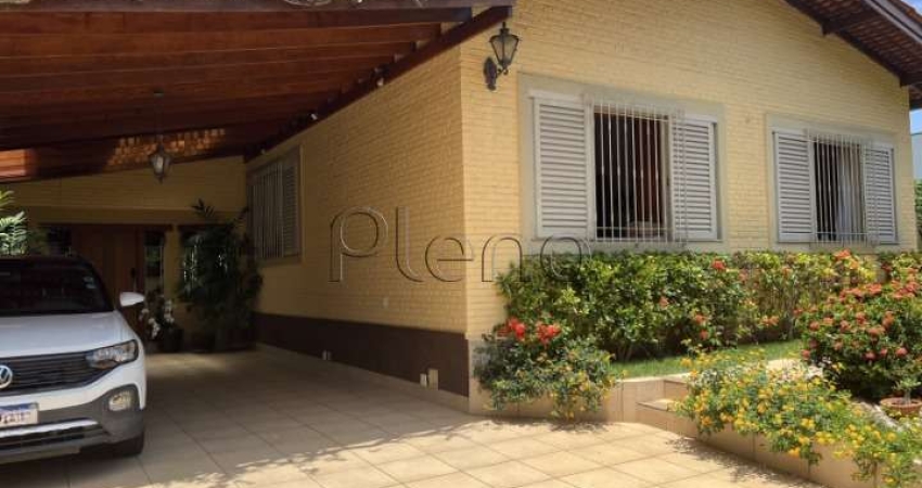 Sobrado à venda em Campinas, Nova Campinas, com 5 quartos, com 365 m²