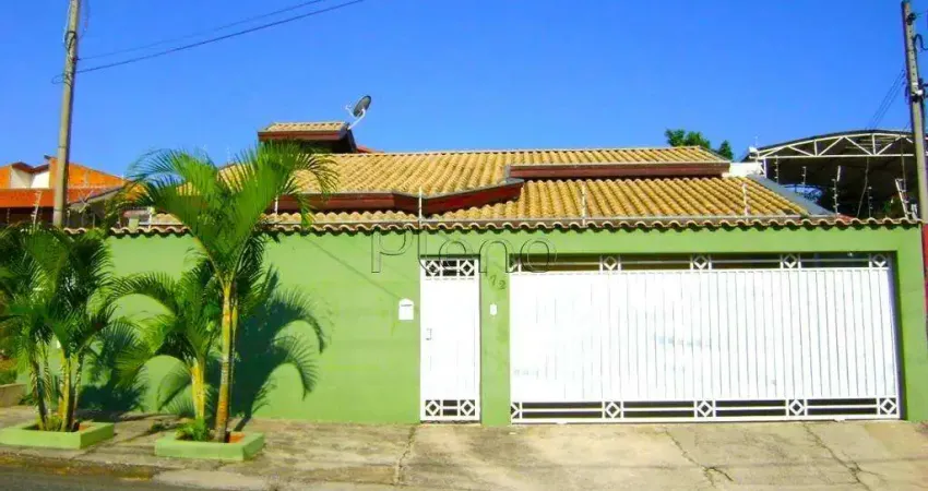Casa à venda em Campinas, Vila Aeroporto, com 3 quartos, com 384 m²