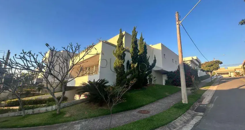 Sobrado à venda em Campinas, Swiss Park, com 4 suítes, com 315 m²