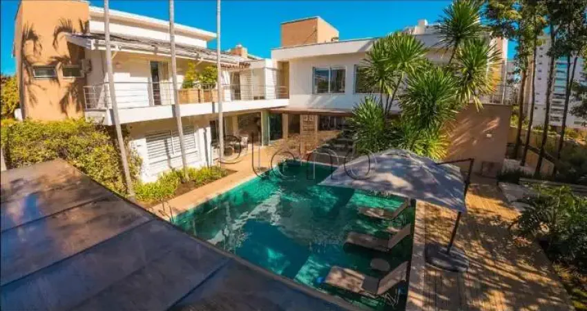 Sobrado à venda em Campinas, Jardim Conceição (Sousas), com 5 suítes, com 700 m², Vila Verde