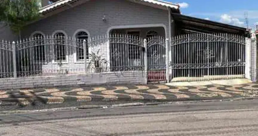 Casa à venda em Campinas, Vila Teixeira, com 4 quartos, com 260 m²