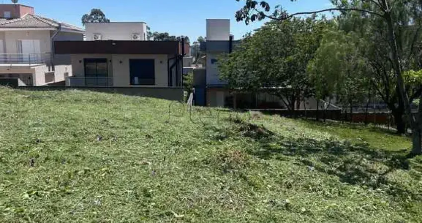 Terreno a venda no condomínio vita verdi em valinhos, no bairro pinheiro.
