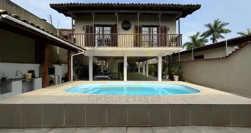 Casa na Praia para Venda em Guarujá, Jardim Virgínia, 4 dormitórios, 1 suíte, 3 banheiros, 6 vagas