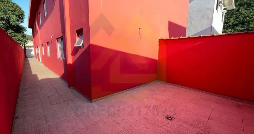 Casa Sobreposta para Locação em Guarujá, Vila Santo Antônio, 3 dormitórios, 1 suíte, 1 banheiro, 1 vaga