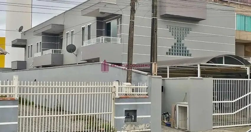 Sobrado geminado no São Domingos de Navegantes com 2 dormitórios e lavabo - Patr