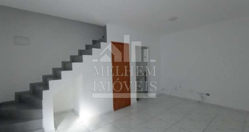 Casa com 2 quartos para alugar na Rua Caracaxá, Vila Nivi, São Paulo