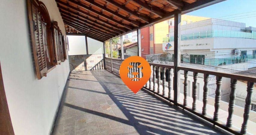 Casa com 4 dormitórios para alugar, 185 m² por R$ 6.317,00/mês - Ipiranga - Belo Horizonte/MG